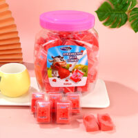 Strawberry milk candy żelki 50 szt. x 18g