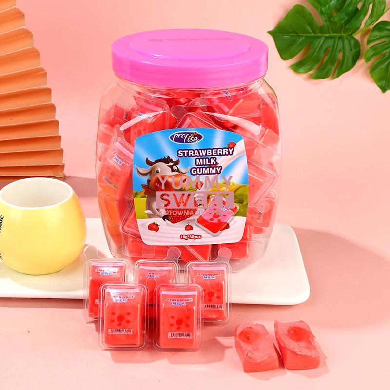 Strawberry milk candy żelki 50 szt. x 18g